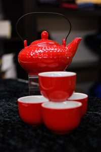 Tea Pot With 4 Cups Red