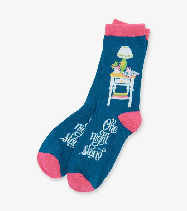 Women Crew Socks Stand